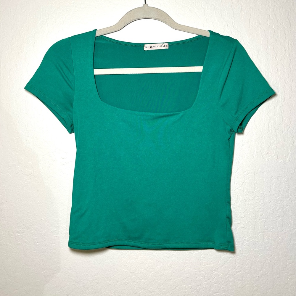 Sincerely Jules Green square neck top, size M